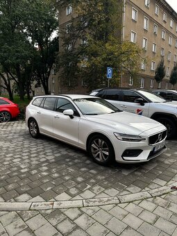 Volvo V60 2.0(2018) - 2