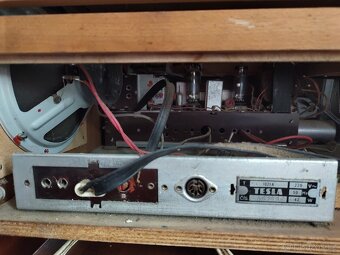 Gramorádio Tesla - 2