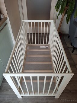 Dětská postýlka s matrací - 2