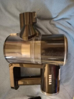 Tyčový aku vysavač Tesla 2v1 - 2