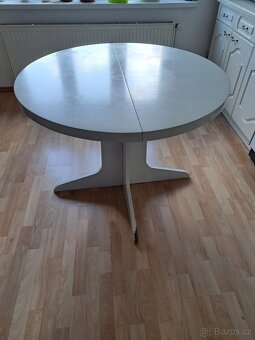 Starý nábytek - zdarma za odvoz / prodej - 2