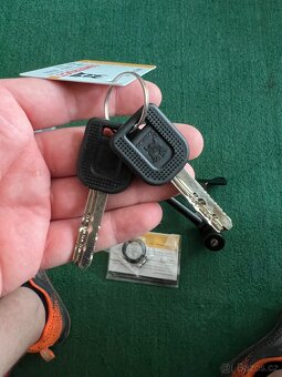 Audi A8 D3 Construct - 2