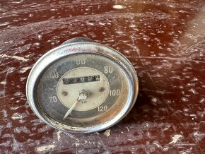 Predám fukčný tachometr do 120km/h počíta JAWA ČZ - 2