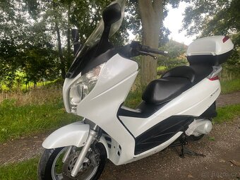 Honda S Wing 125 - 2