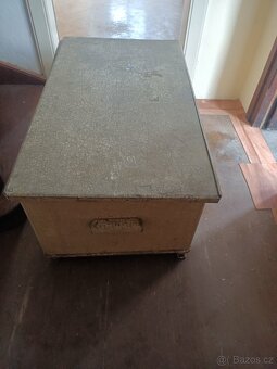 Stara truhla, Starozitna truhla,Dřevěná truhla - 2