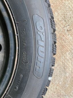 Zimní pneu 195/65/15 - 2