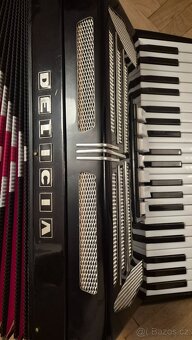 Heligonka (harmonika,akordeon) - 2