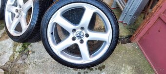 Alu Rial 225/40 R18 - 2