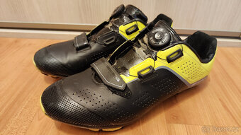 Tretry Force Devil PRO vel. 42 - 2