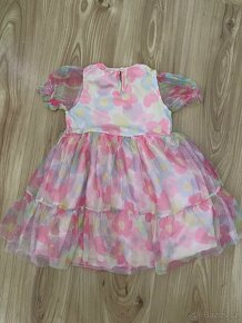 Šatičky Sinsay velikost 116 - 2