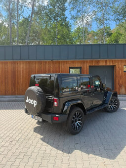 Jeep Wrangler - 2