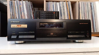 PIONEER PD-S904 Stereo CD Player / Digital / CD-R - 2