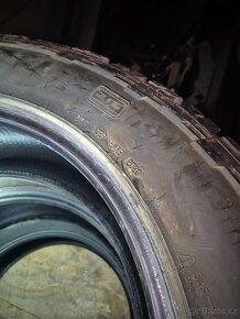 275/60 R20 - 2