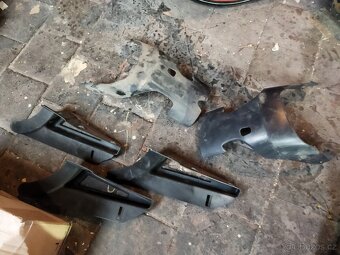 plasty Harley Davidson Sportster - 2