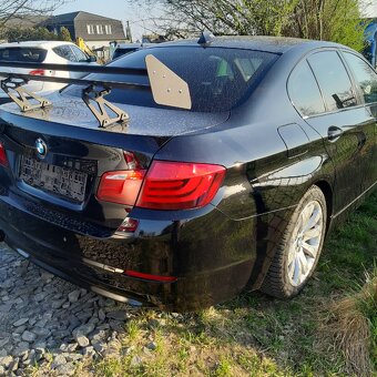 BMW 520D F10 nedobržděný - 2