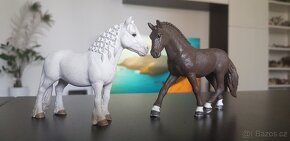 Schleich poníci, Riding pony Velšský Dartmoore - 2