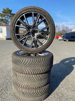 Alu kola Cupra Fomentor 5x112 R19 s pneu245/40r19 - 2