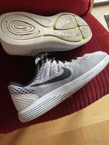 Sportovníboty NIKE - 2