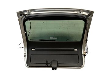 Páté dveře stříbrná LA7W Škoda Superb 2 FL kombi r.v. 2014 - 2