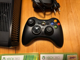 Xbox 360S Slim + Kinect + 4 hry Super stav - 2
