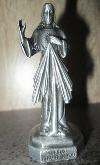 Kovová figurka Ježíše - patina - 2