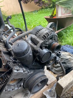 Motor m43b18 z e36 318i dily - 2