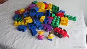 Mega bloks 100 dílků - 2