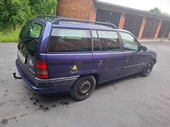 Opel Astra F Caravan 1.6i 52kW 1994 STK 11/26 - 2