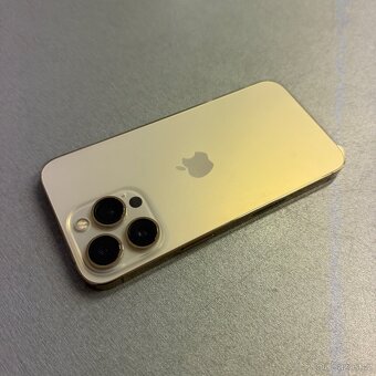 iPhone 13 Pro 256GB gold, jako nový, 12 měsíců záruka - 2