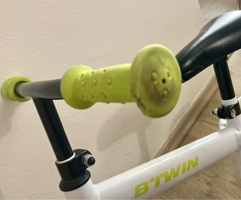 BTWIN Dětské odrážedlo 10" Run Ride 100 bílé - 2