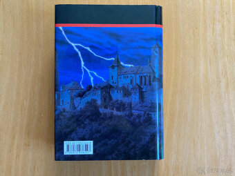 Prodám knížku Gormenghast - 2
