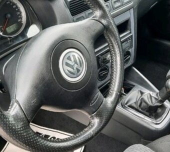 VOLKSWAGEN GOLF 1.9SDi - 2