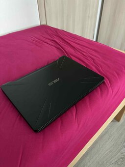 Herní notebook Asus TUF Gaming FX505DV-HN227T Stealth Black - 2