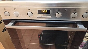Sklokeramický sporák Electrolux 60cm šířka - 2