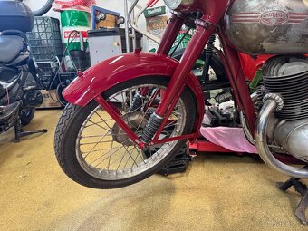 Jawa 250 Pérák - 2