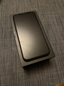 Apple iPhone 11 Pro 64GB Midnight Green - 2