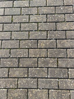 Zámková dlažba 60mm 340m2 - 2