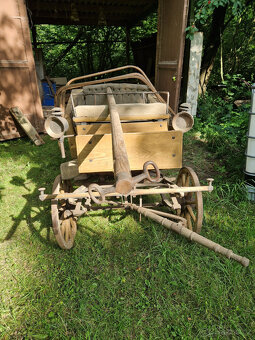 Prodám kočár za koně značky Victoria. - 2