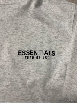 Dámská šedá mikina Essentials. - 2