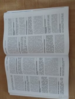 Prodám velkou knihu s domácími i zahraničními recepty - 2