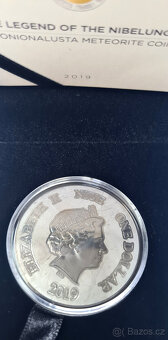 Sběratelská mince vyrobená z meteoritu Muonionalusta - 2