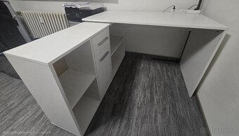 PRODÁM ROHOVÝ PSACÍ STŮL + ŽIDLE - 2
