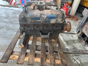 Ford mustang motor 302 - 2