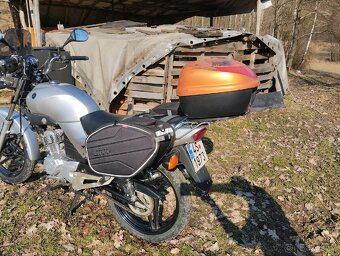 Yamaha - 2