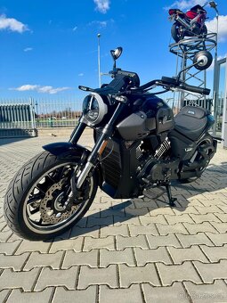 Morbidelli C1002V - 2