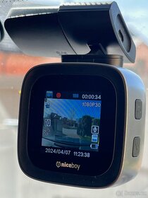 Autokamera Niceboy PILOT X s GPS + 64GB karta,magnetický drž - 2