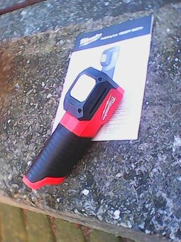 Milwaukee M12 CML-0 Aku Svítilna 1000 lumenu - 2