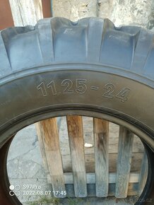 Zetor 25 A zadní pneu 11,25-24 - 2
