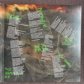 Prípad Ewi Burdovej 2000 krás vinyl nový - 2