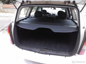 opel astra G - ROLETA KUFRU - 2